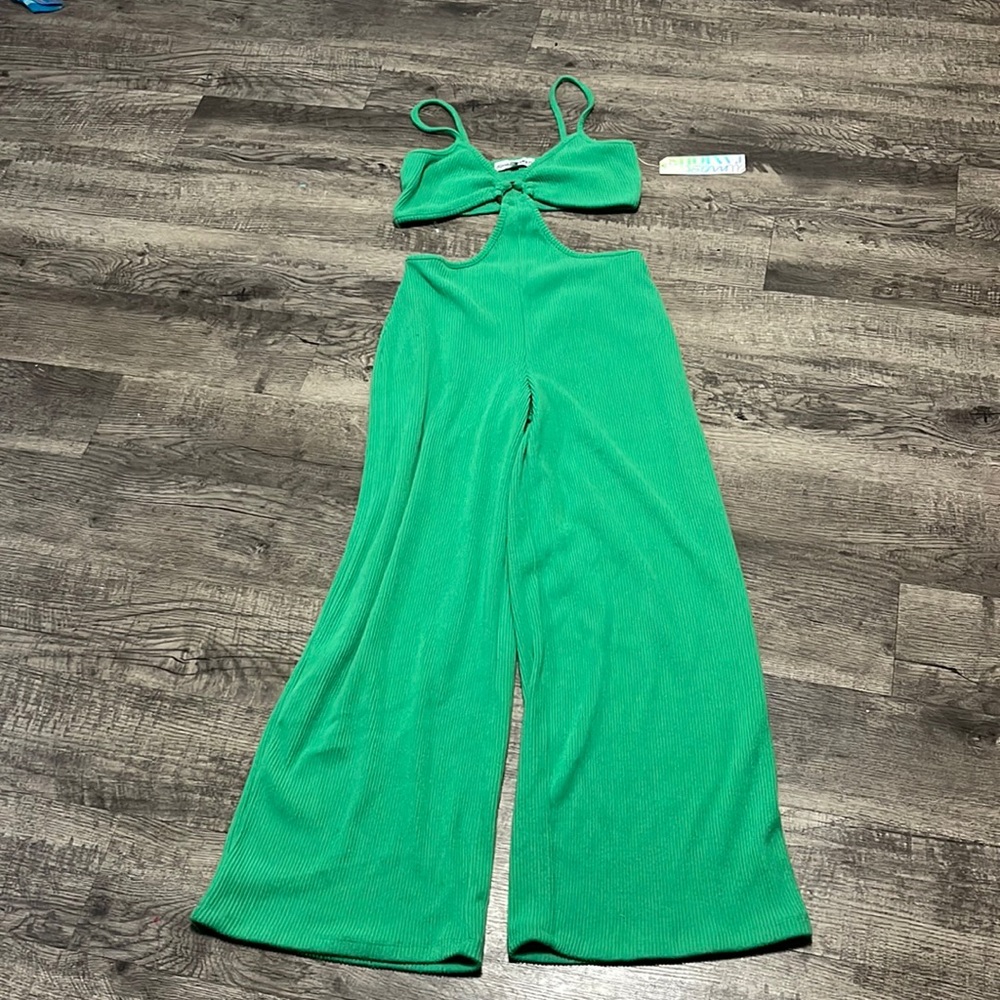 Cute and Sexy Jumpsuit